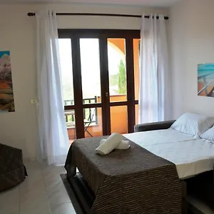 Summer Bunte Appart hôtel Murta Maria